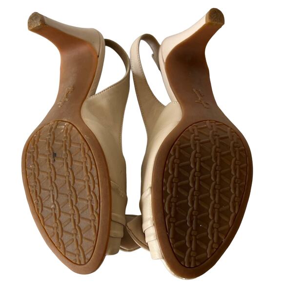 Etienne Aigner Vivica Tan Matte Leather Peep Toe Slingback Heels Sandals sz 8.5 - Picture 8 of 8